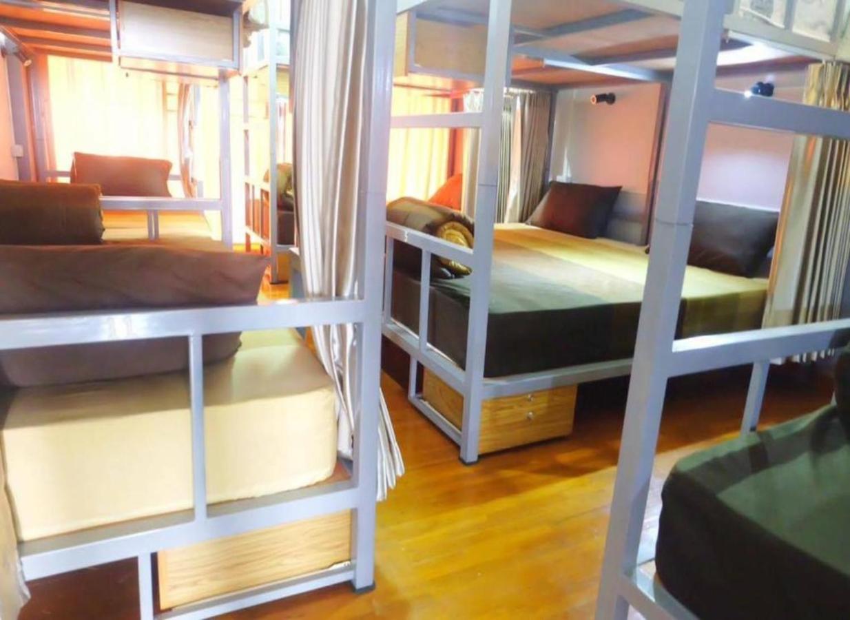 T2B Home (Adults Only) Chiang Mai Exterior foto